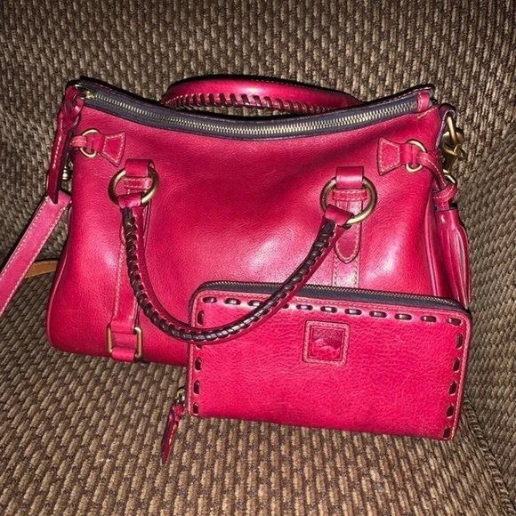 Dooney and Bourke Florentine Small Satch